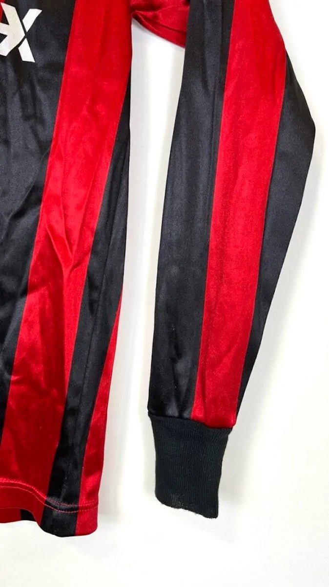 1986/87 AC Milan Domicile (12a) - Iconic Football Shop