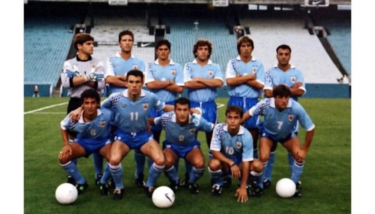 1992/94 Uruguay Domicile (XL) - Iconic Football Shop