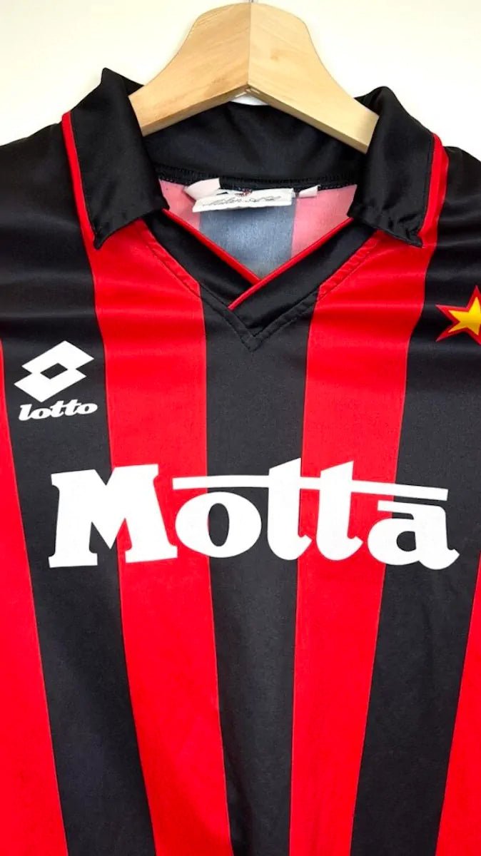 1993/94 AC Milan Domicile (10/12a) - Iconic Football Shop