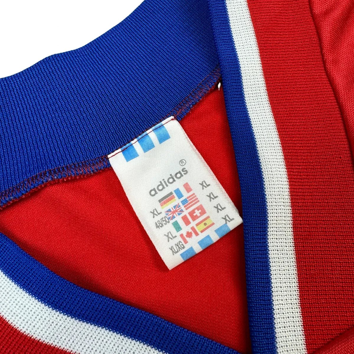 1993/95 Bayern Munich Domicile (XL) - Iconic Football Shop