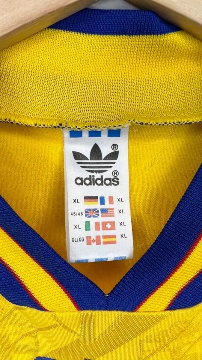 1994/95 Suède Domicile (XL) - Iconic Football Shop