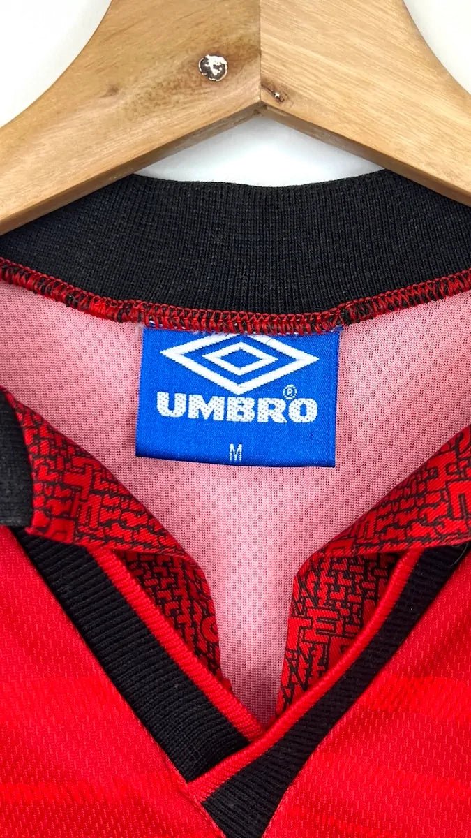 1994/96 Manchester United Domicile (M) - Iconic Football Shop