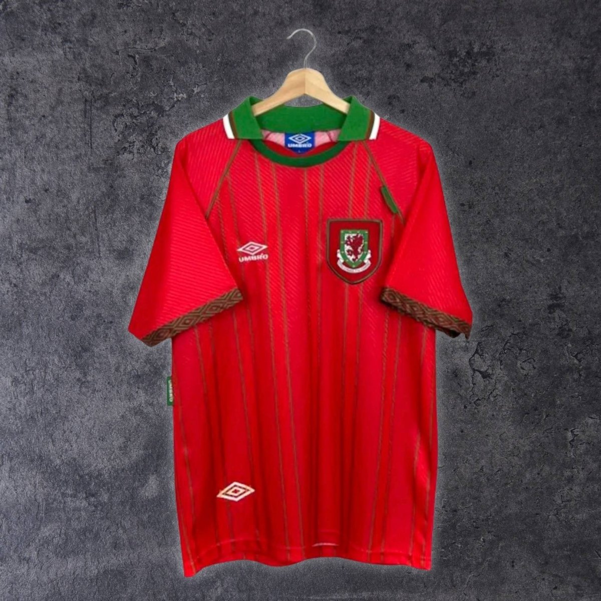 1994/96 Pays de Galles Domicile (L) - Iconic Football Shop