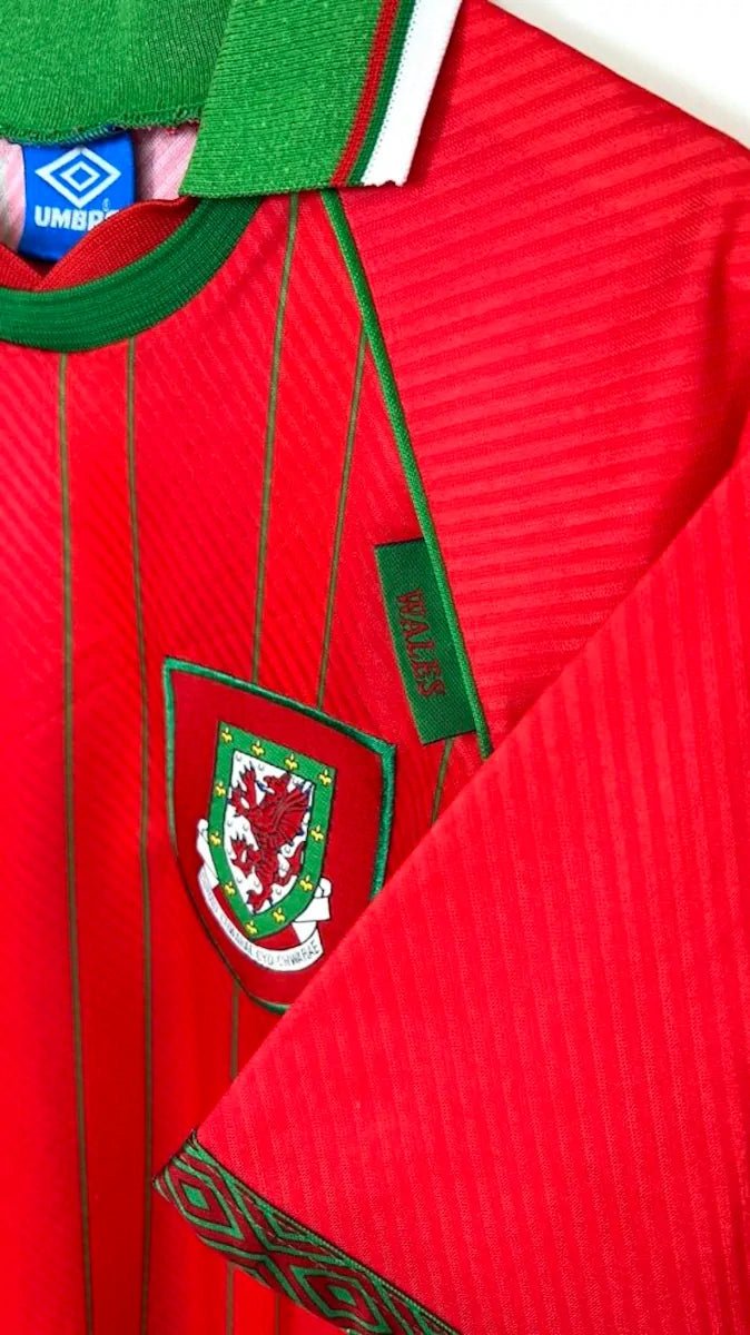 1994/96 Pays de Galles Domicile (L) - Iconic Football Shop