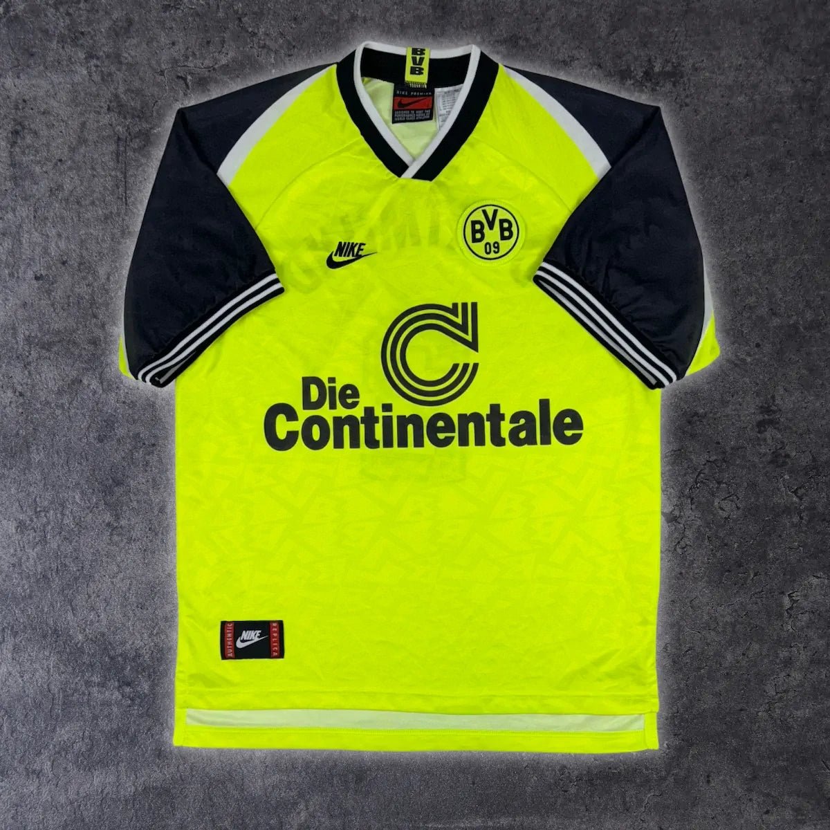 1995/96 Dortmund Domicile - 2 (L) - Iconic Football Shop