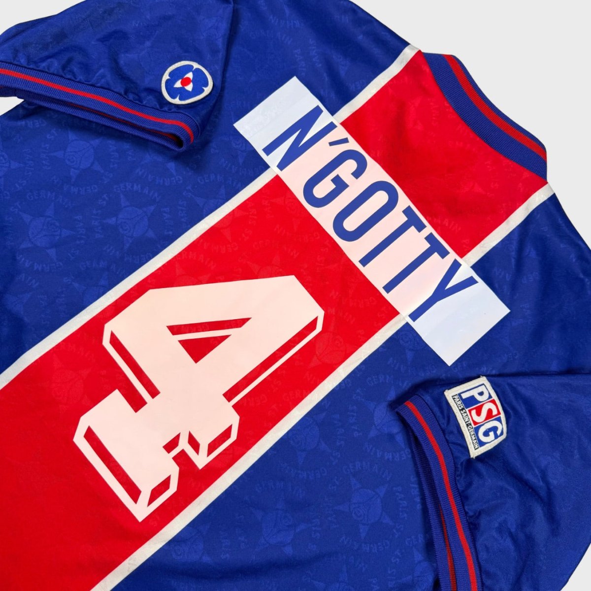 1995/96 PSG Domicile - N'Gotty 4 (XL) - Iconic Football Shop