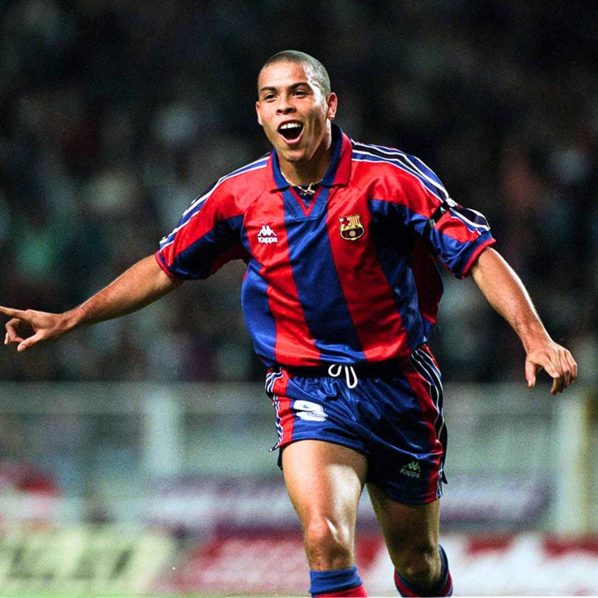 1995/97 Barcelone Domicile (L) - Iconic Football Shop