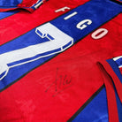 1995/97 Barcelone Domicile *SIGNÉ FIGO* (L) - Iconic Football Shop