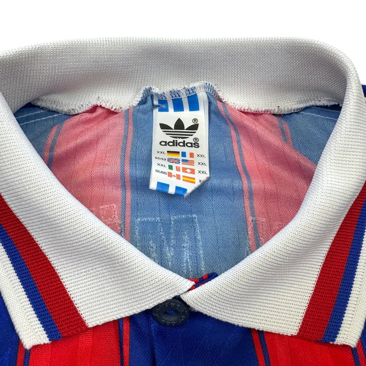 1995/97 Bayern Munich Domicile (2XL) - Iconic Football Shop