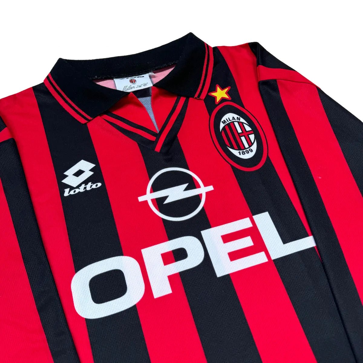 1996/97 AC Milan Domicile (XL) - Iconic Football Shop