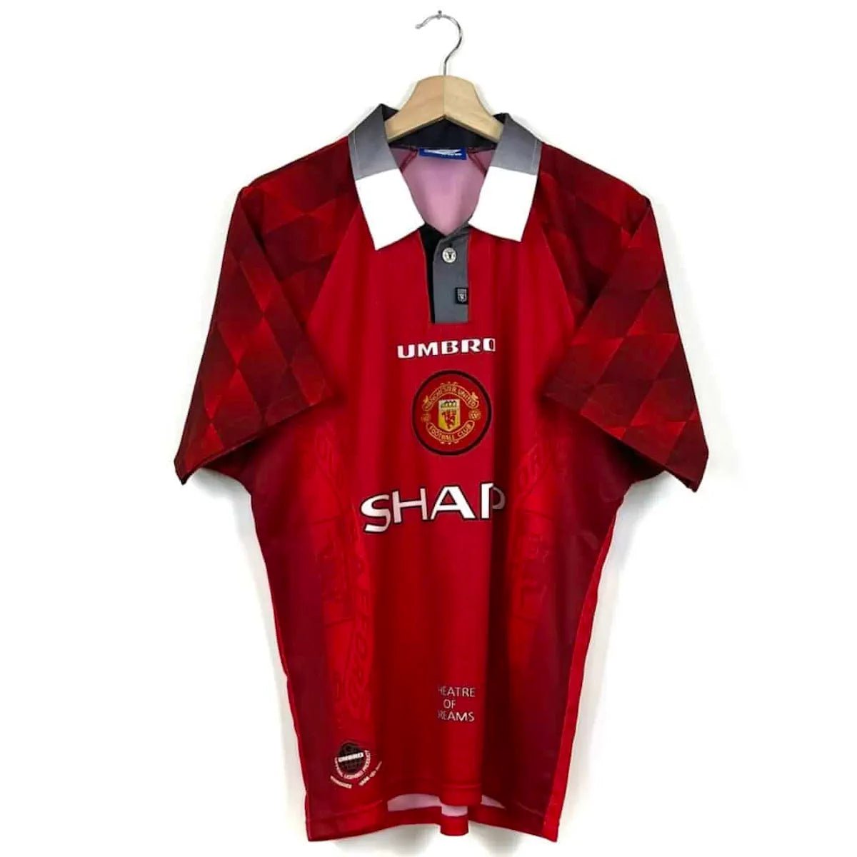 1996/97 Manchester United Domicile (M) - Iconic Football Shop