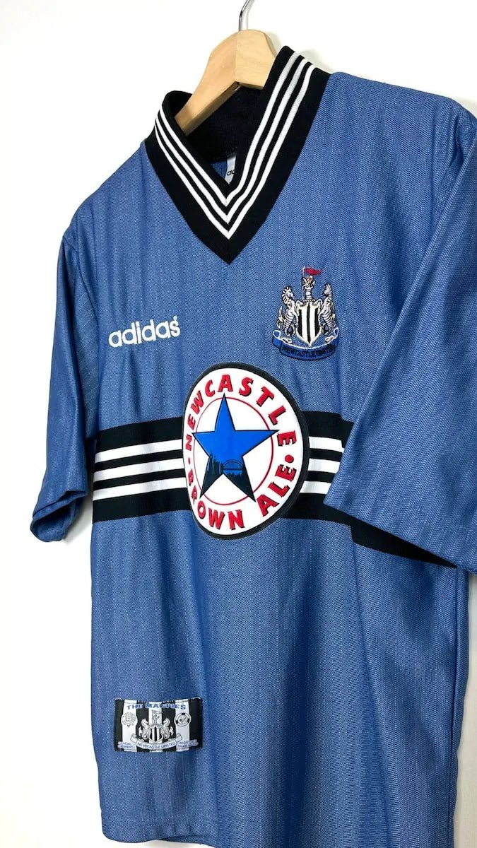 1996/97 Newcastle Extérieur (S) - Iconic Football Shop