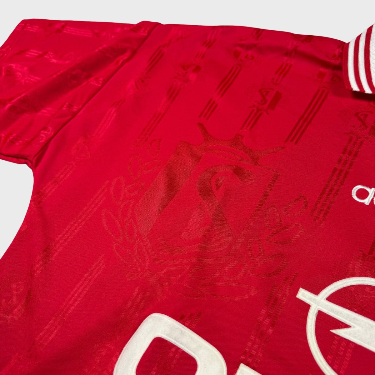 1996/97 Standard de Liège Domicile (L) - Iconic Football Shop