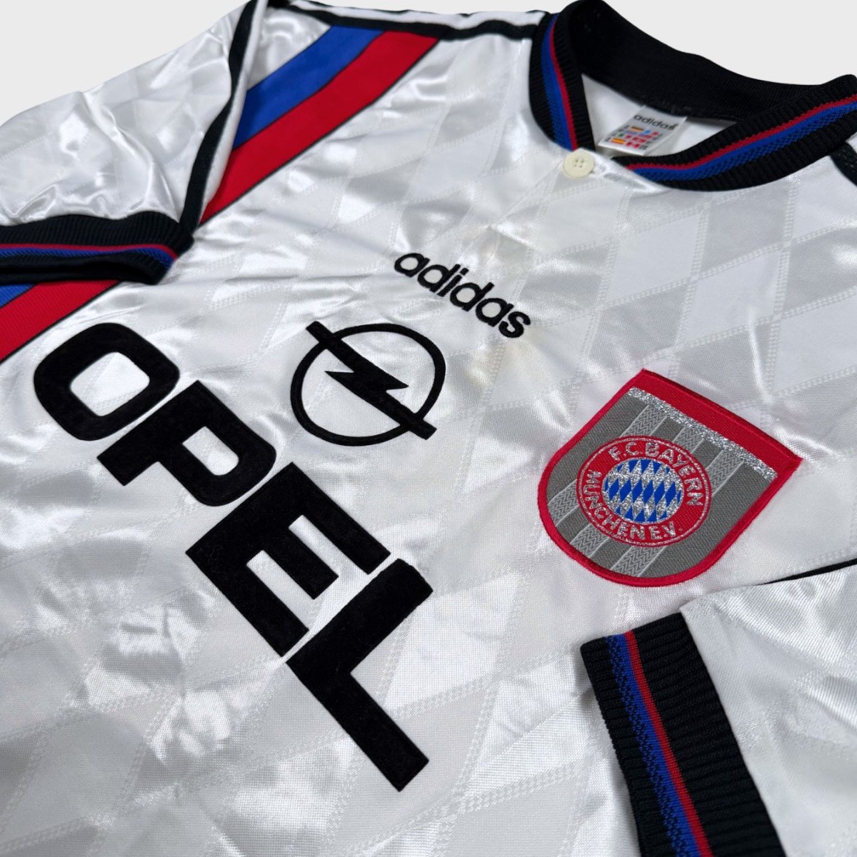 1996/98 Bayern Munich Extérieur (XL) - Iconic Football Shop