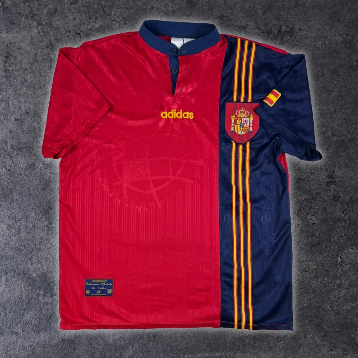 1996/98 Espagne Domicile (XL) - Iconic Football Shop