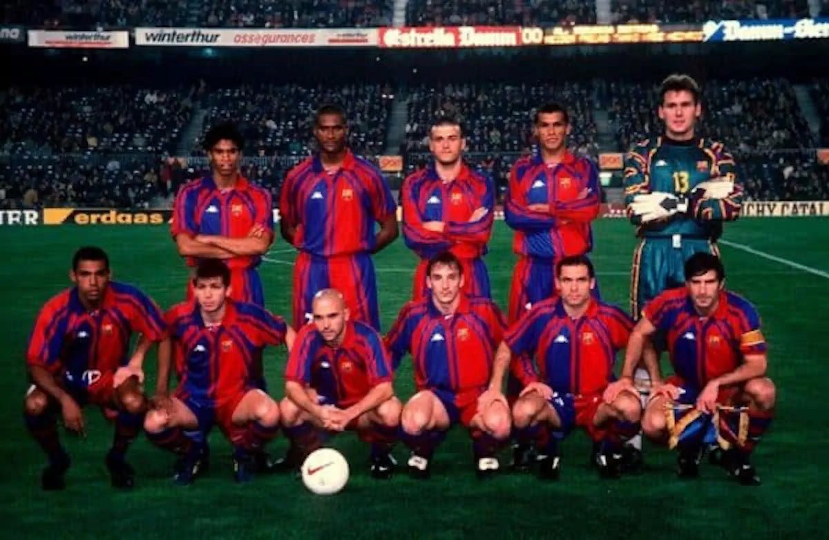 1997/98 Barcelone Domicile - Rivaldo 11 *CHAMPIONS LEAGUE* (M) - Iconic Football Shop