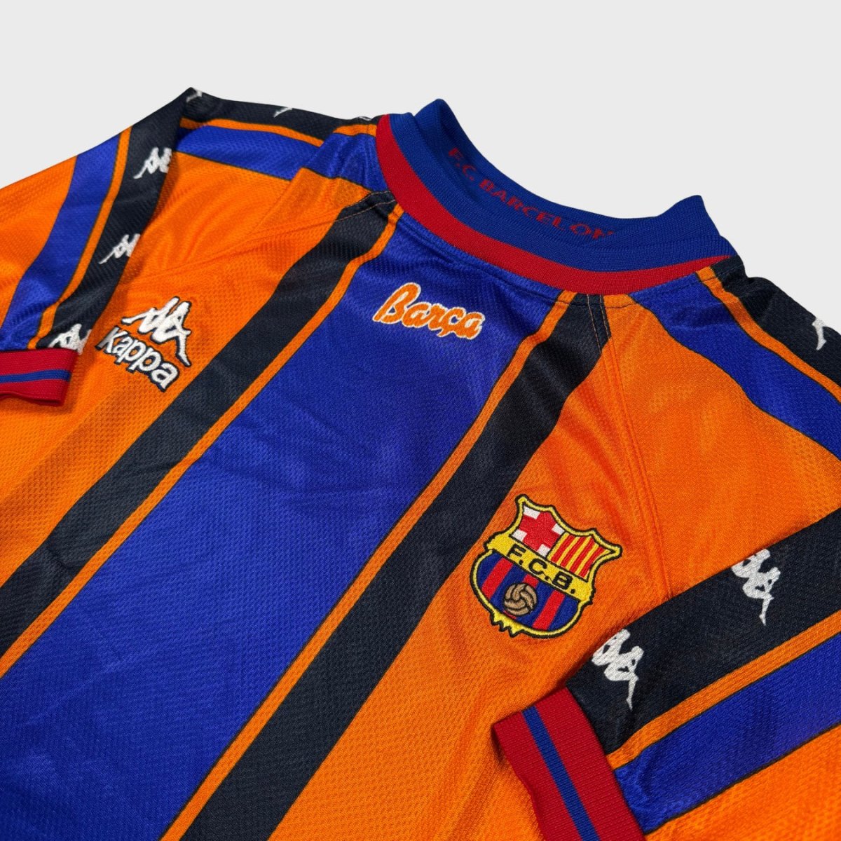 1997/98 Barcelone Extérieur (M) - Iconic Football Shop