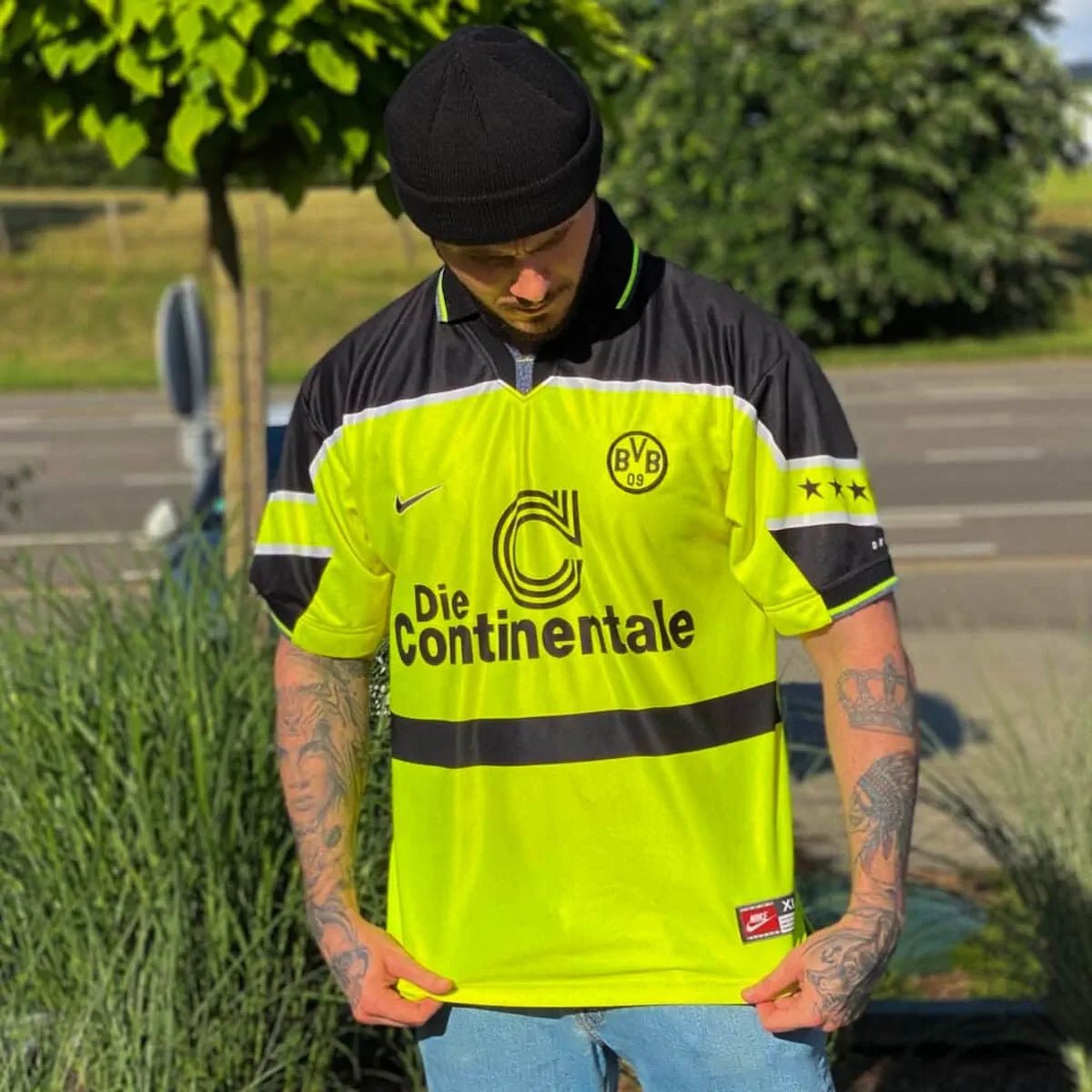 1997/98 Dortmund Domicile (XL) - Iconic Football Shop