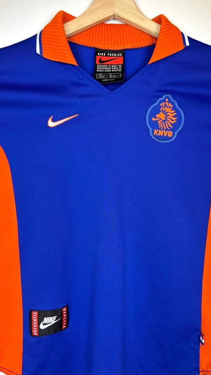 1997/98 Pays - Bas Extérieur (15/16a) - Iconic Football Shop