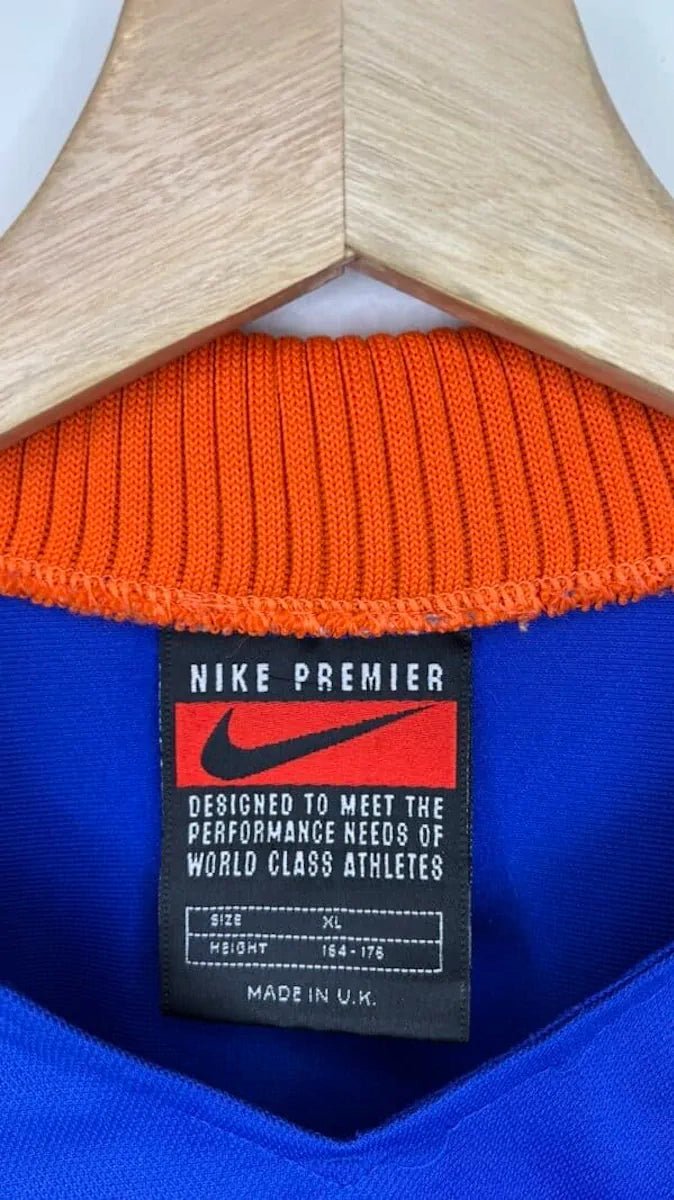 1997/98 Pays - Bas Extérieur (15/16a) - Iconic Football Shop