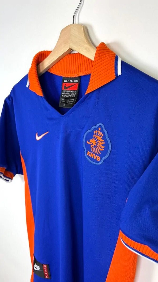 1997/98 Pays - Bas Extérieur (15/16a) - Iconic Football Shop