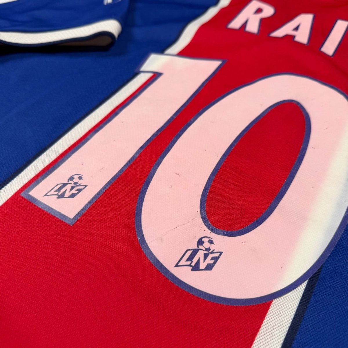 1997/98 PSG Domicile - Rai 10 (L) - Iconic Football Shop