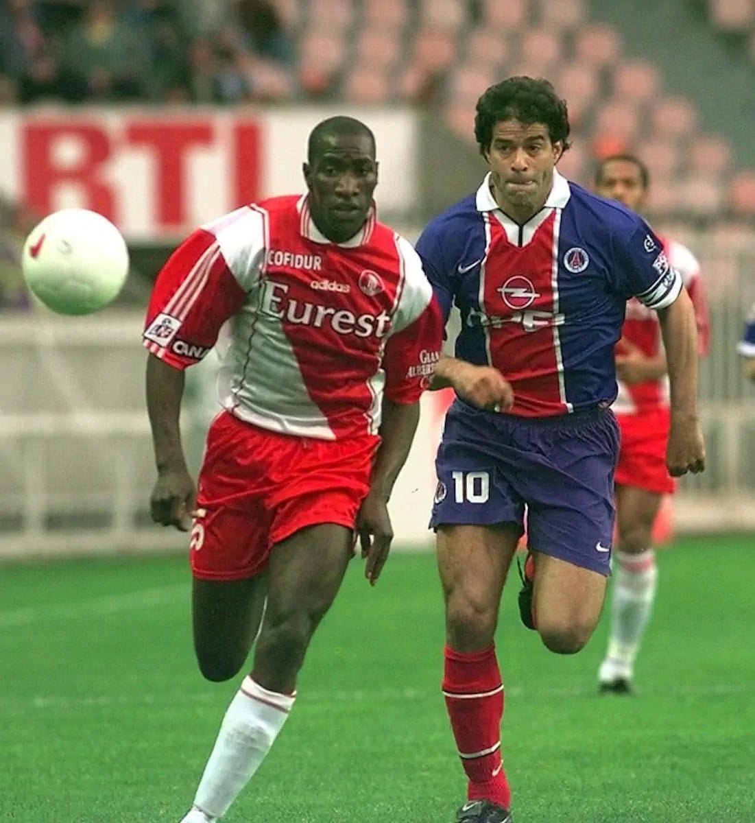 1997/98 PSG Domicile (XL) - Iconic Football Shop