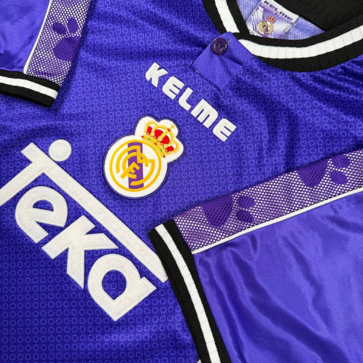 1997/98 Real Madrid Extérieur (M) - Iconic Football Shop