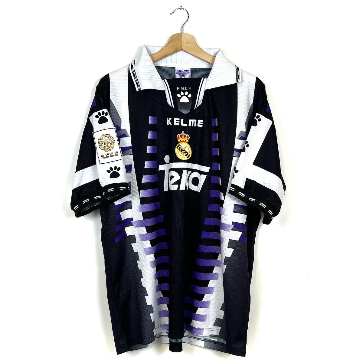 1997/98 Real Madrid Third - Karembeu 22 *PRÉPARÉ/PORTÉ* (XL) - Iconic Football Shop