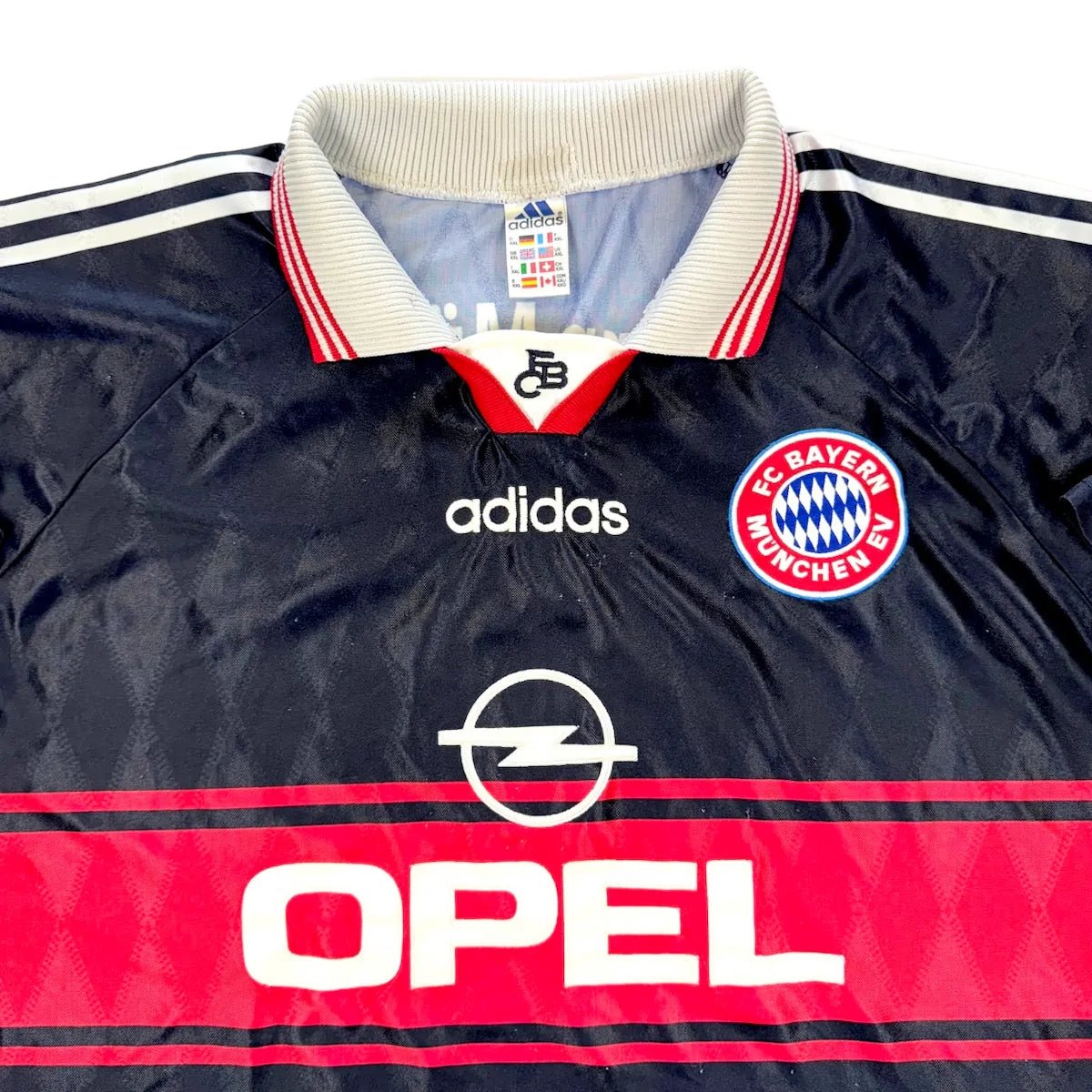 1997/99 Bayern Munich Domicile (2XL) - Iconic Football Shop