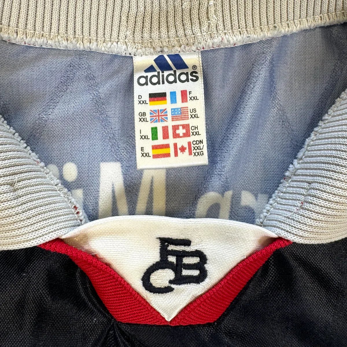 1997/99 Bayern Munich Domicile (2XL) - Iconic Football Shop