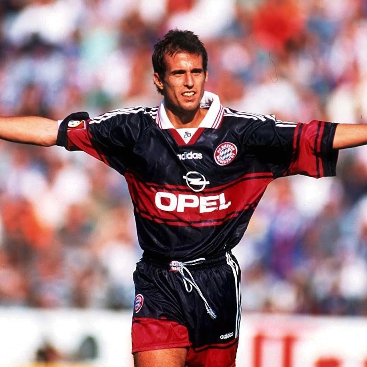 1997/99 Bayern Munich Domicile (2XL) - Iconic Football Shop