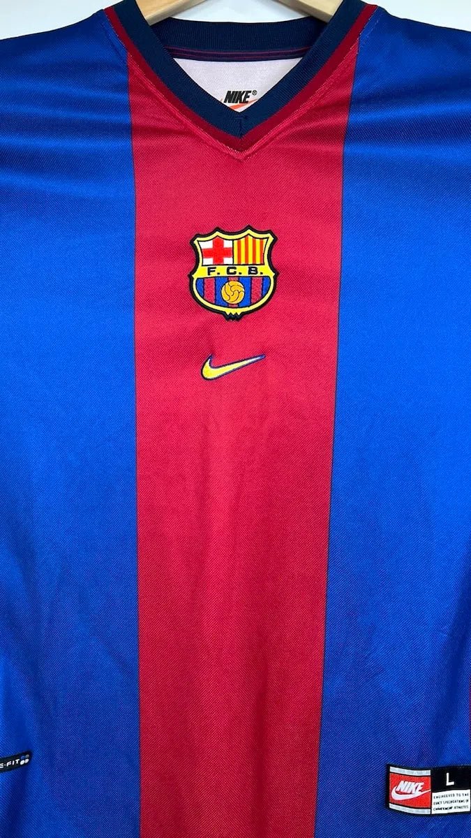 1998/00 Barcelone Domicile (L) - Iconic Football Shop
