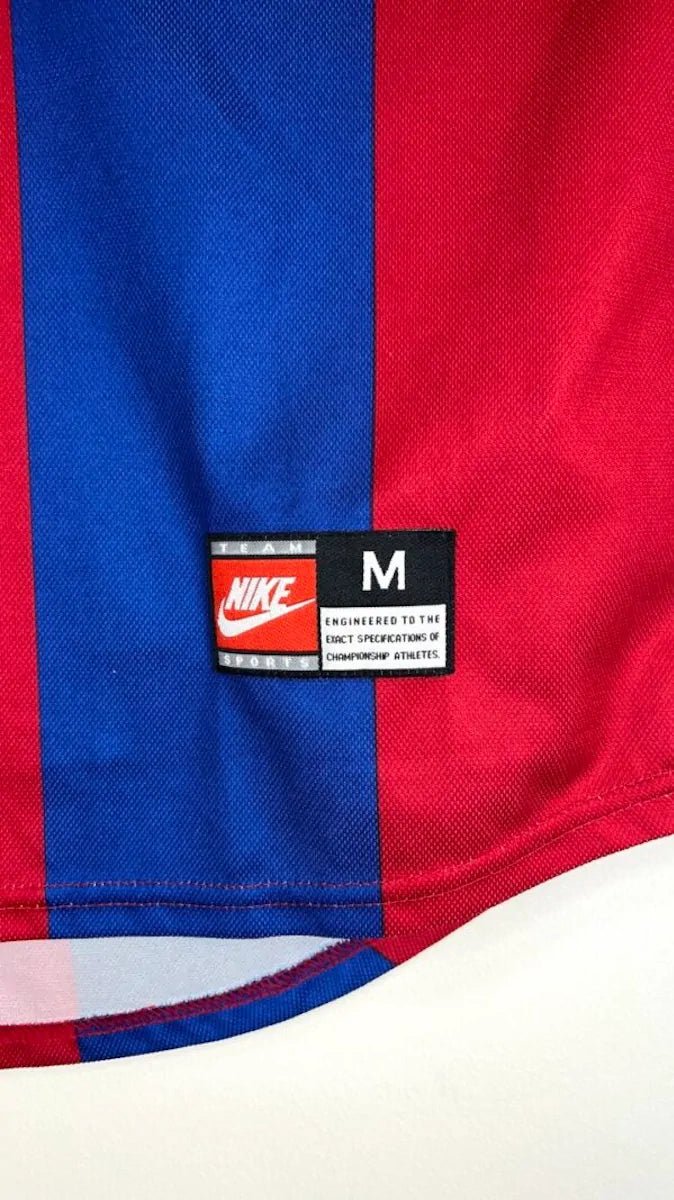 1998/00 Barcelone Domicile (M) - Iconic Football Shop