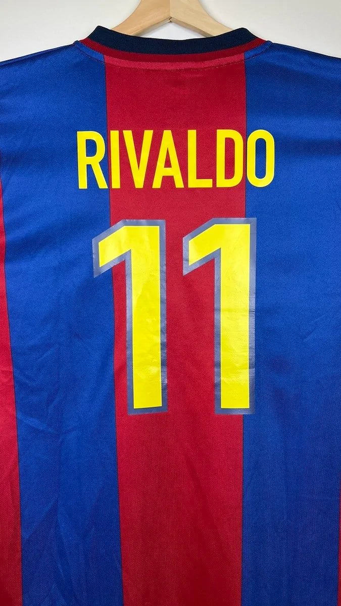 1998/00 Barcelone Domicile - Rivaldo 11 (XL) - Iconic Football Shop