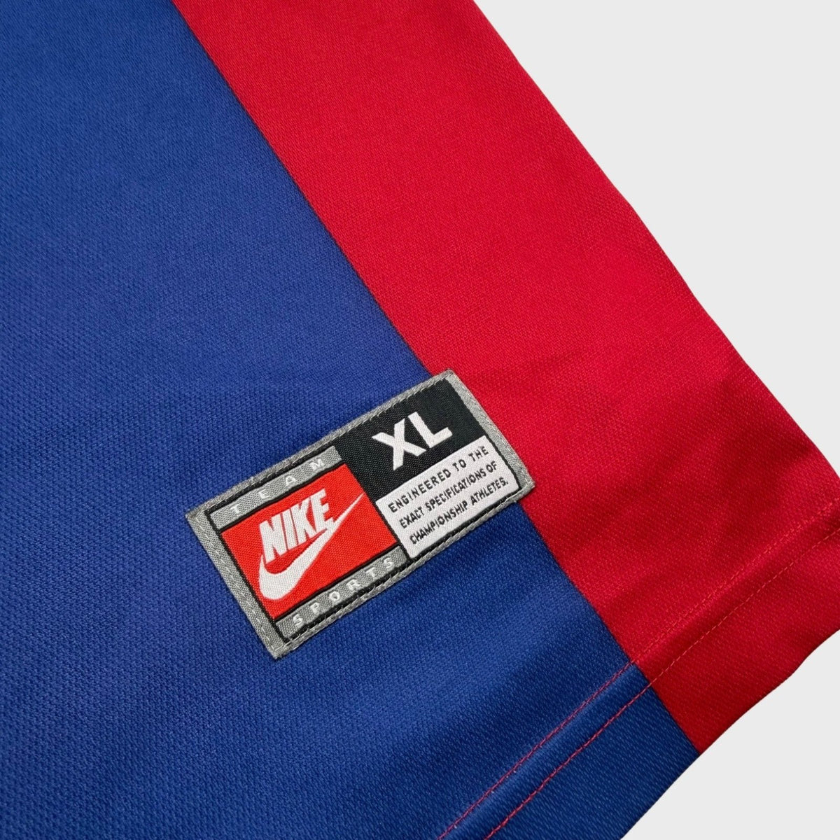 1998/00 Barcelone Domicile (XL) - Iconic Football Shop