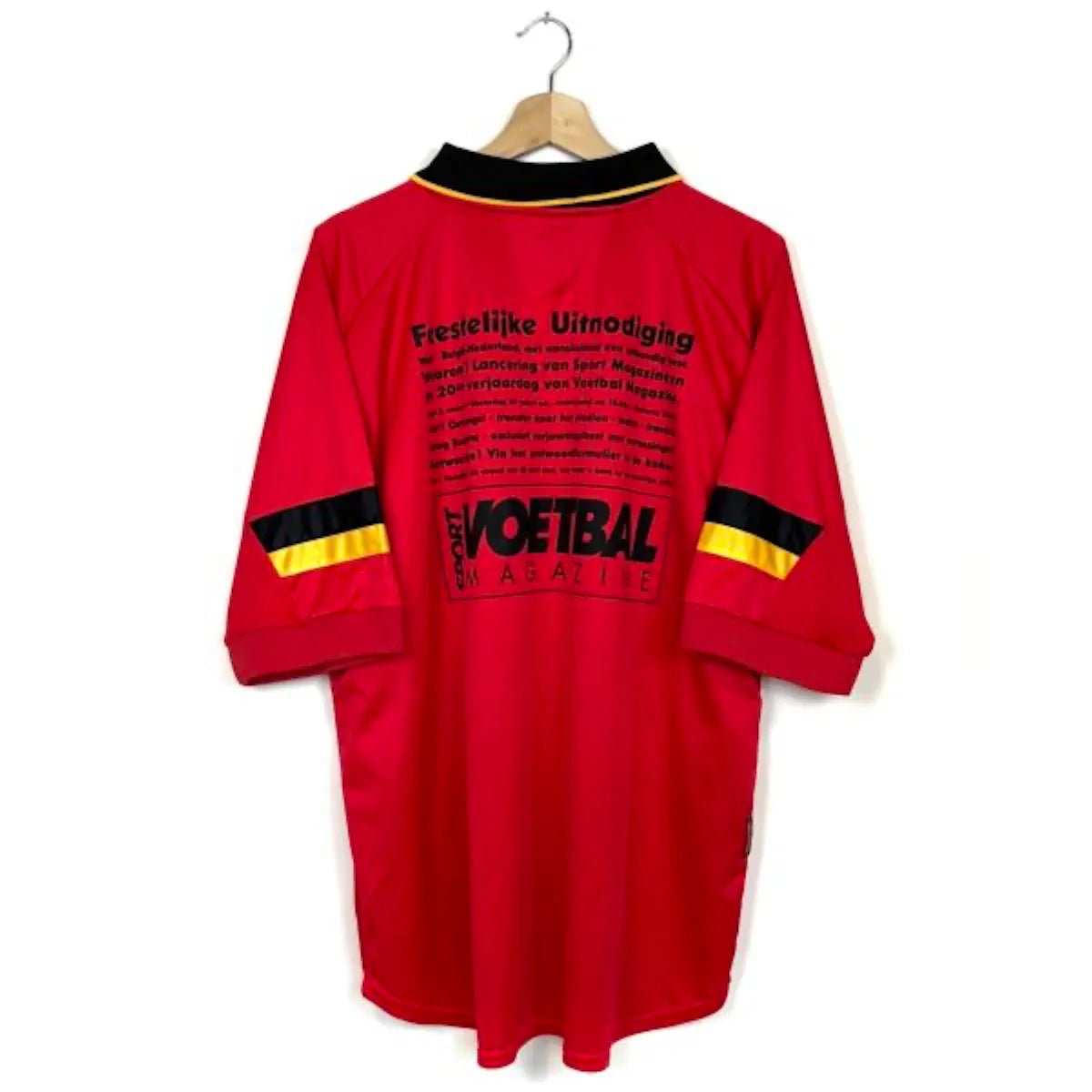 1998/00 Belgique Domicile *VERSION SPÉCIALE* (XL) - Iconic Football Shop
