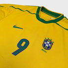 1998/00 Brésil Domicile - Ronaldo 9 (L) - Iconic Football Shop