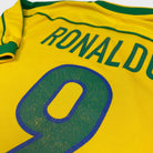1998/00 Brésil Domicile - Ronaldo 9 (L) - Iconic Football Shop