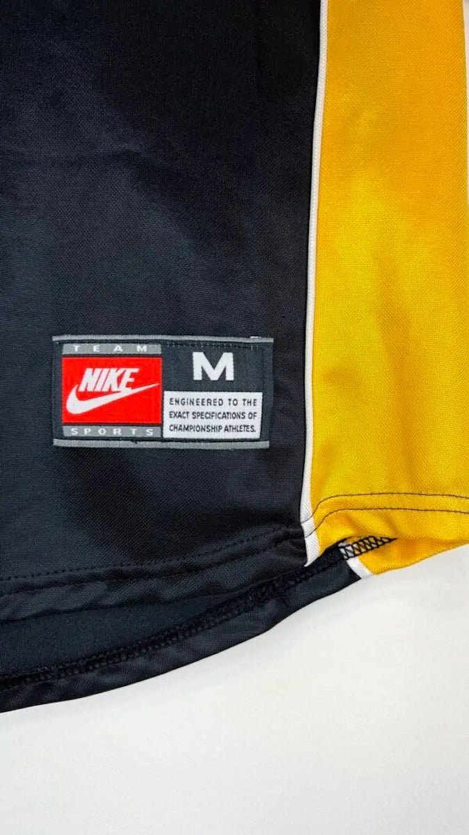 1998/00 Dortmund Extérieur (10/12a) - Iconic Football Shop