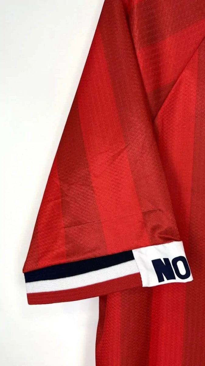 1998/00 Norvège Domicile (L) - Iconic Football Shop