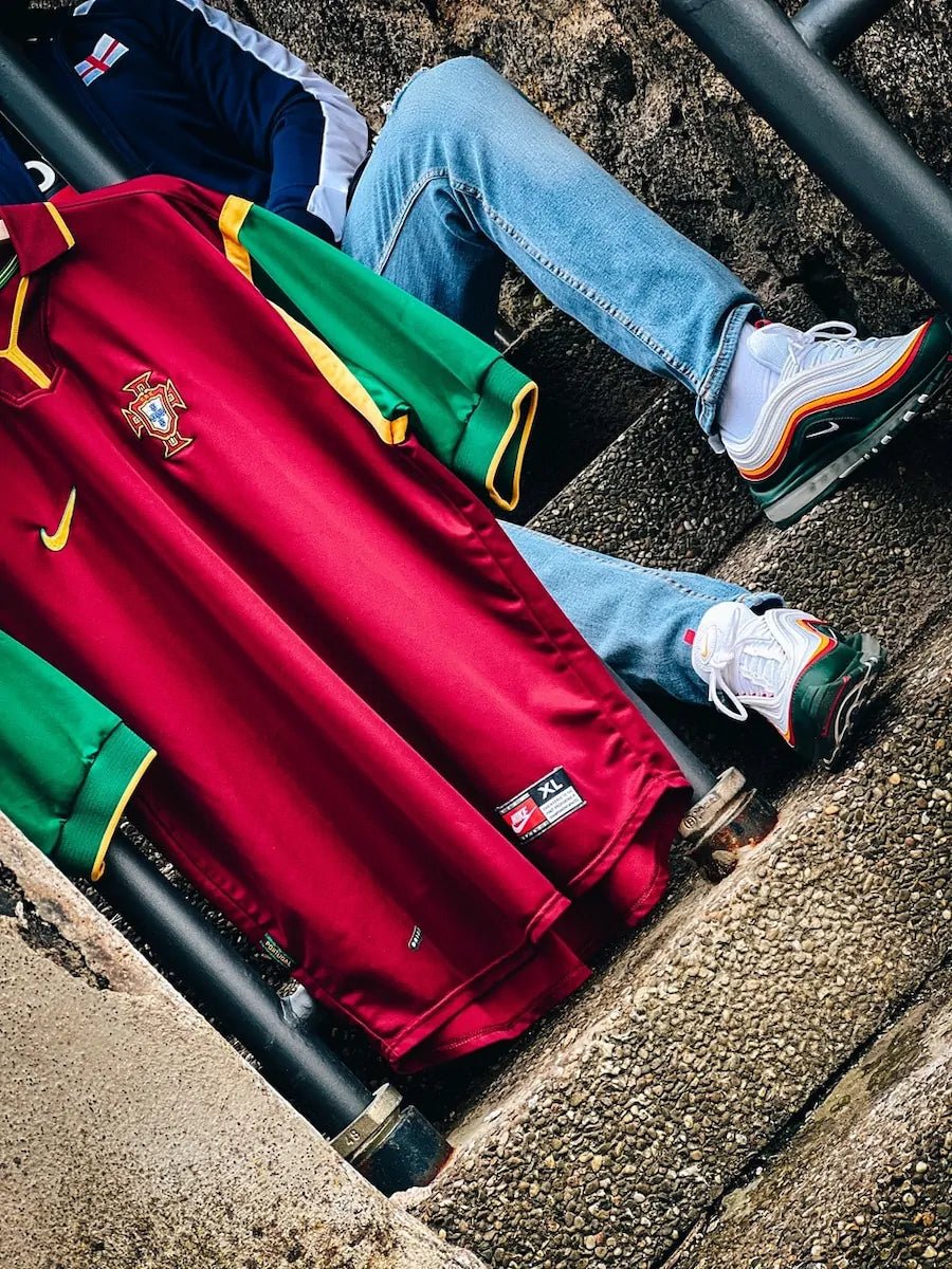 1998/00 Portugal Domicile (XL) - Iconic Football Shop