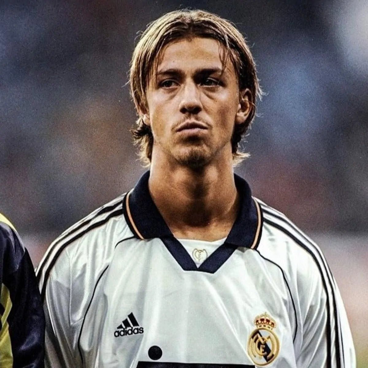 1998/00 Real Madrid Domicile (L) - Iconic Football Shop