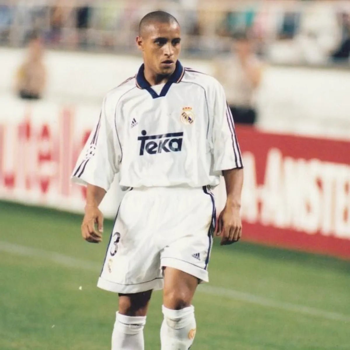 1998/00 Real Madrid Domicile (L) - Iconic Football Shop