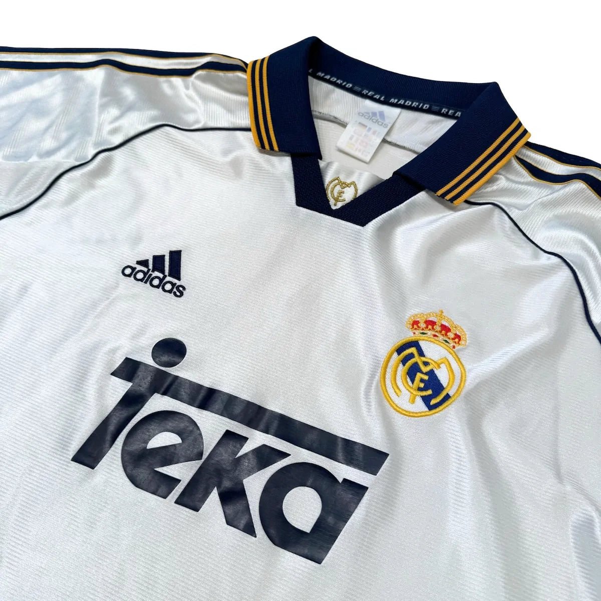 1998/00 Real Madrid Domicile (L) - Iconic Football Shop