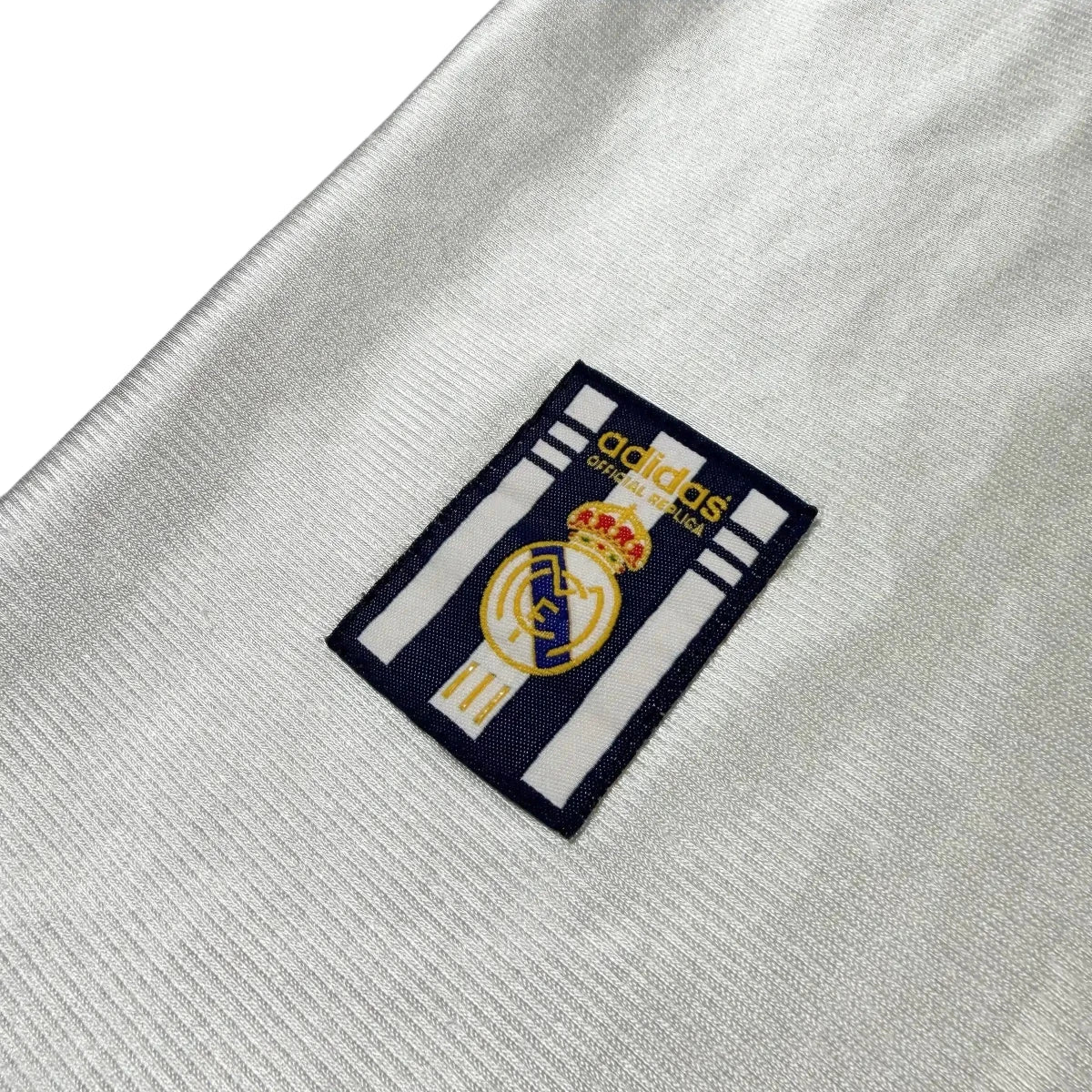 1998/00 Real Madrid Domicile (S) - Iconic Football Shop