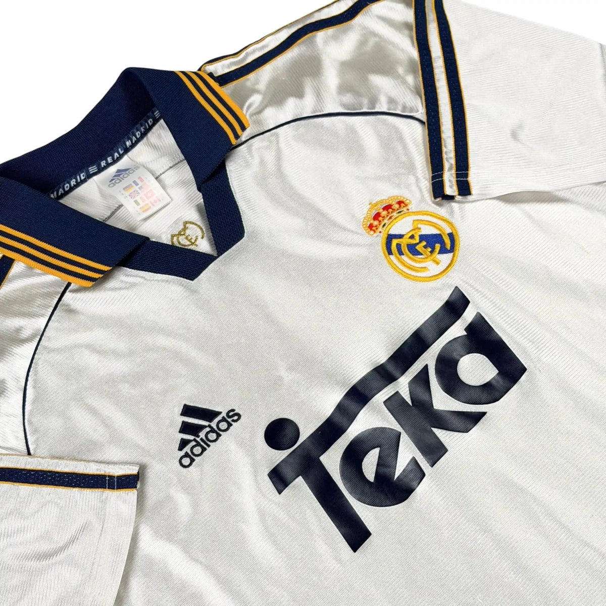 1998/00 Real Madrid Domicile (S) - Iconic Football Shop
