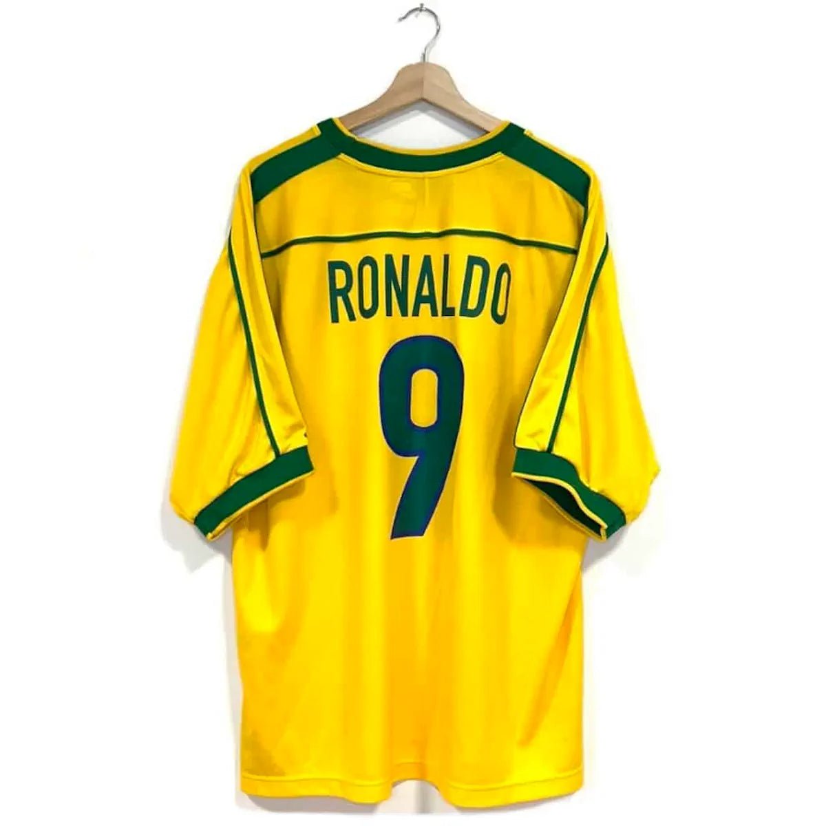 1998/99 Brésil Domicile - Ronaldo 9 (XL) - Iconic Football Shop