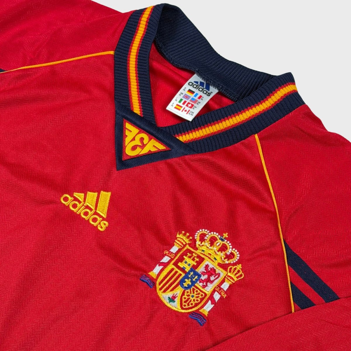 1998/99 Espagne Domicile (XL) - Iconic Football Shop