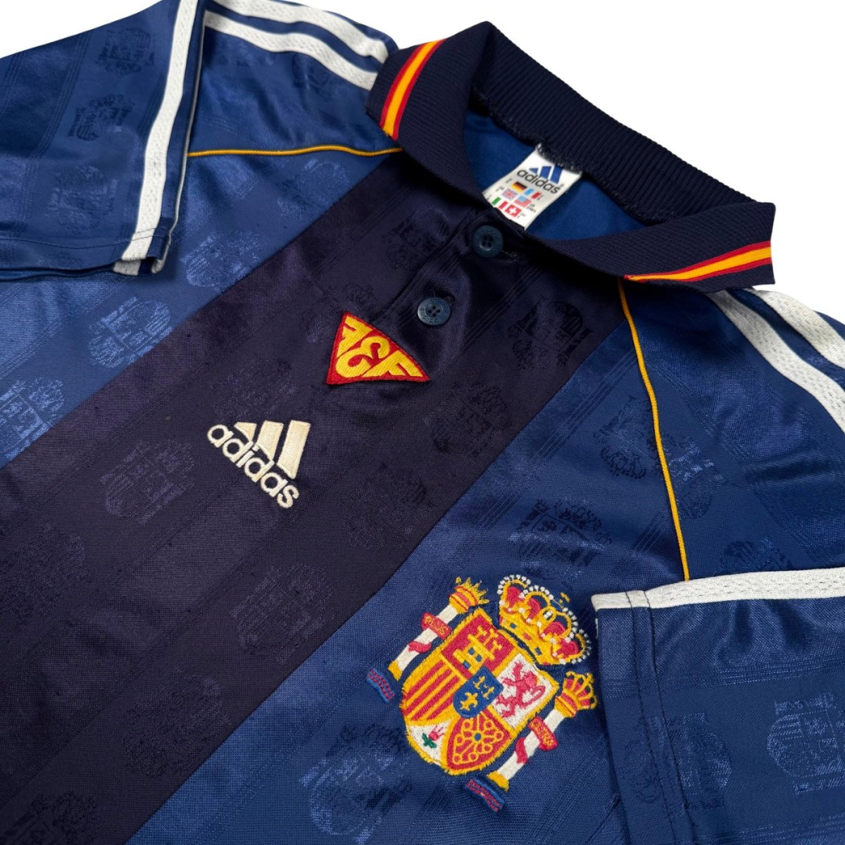 1999/00 Espagne Extérieur (S) - Iconic Football Shop